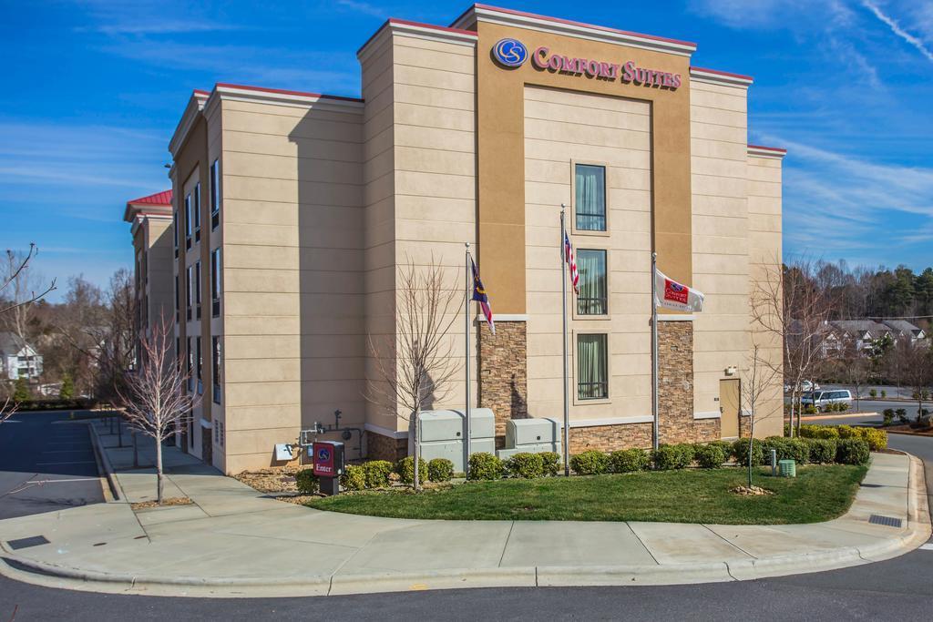 Comfort Suites Huntersville Near Lake Norman Exterior foto