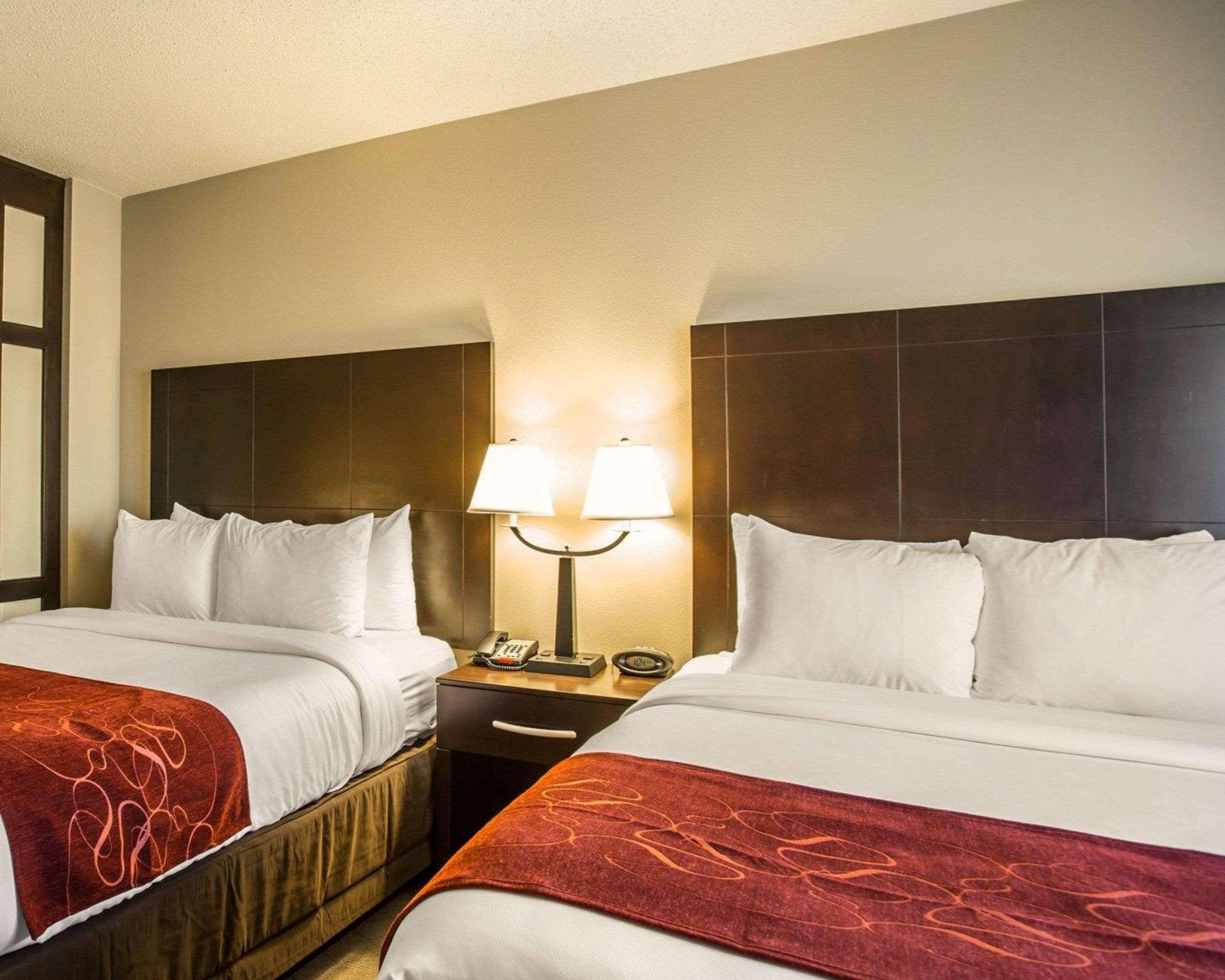 Comfort Suites Huntersville Near Lake Norman Exterior foto