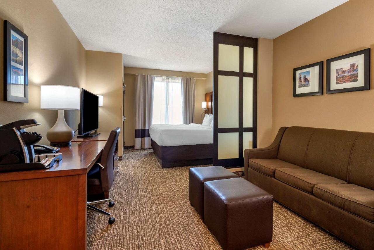 Comfort Suites Huntersville Near Lake Norman Exterior foto